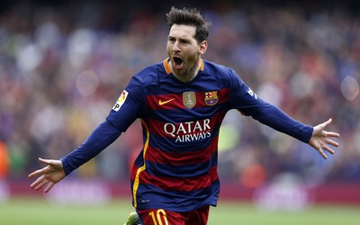 球探电竞焦点-C罗梅开二度赛后拥抱对手